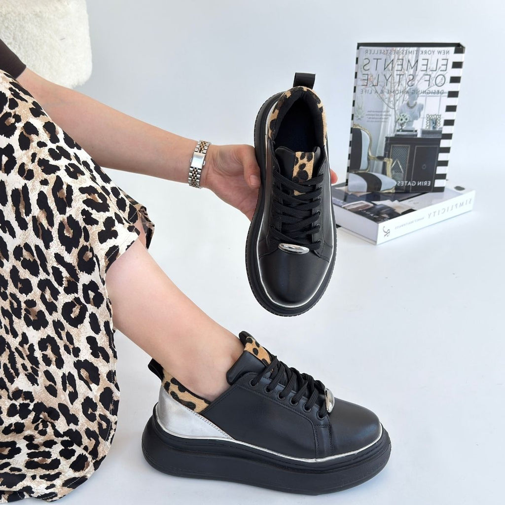 Jista Siyah Cilt Gümüş Detaylı Bağcıklı Spor Ayakkabı