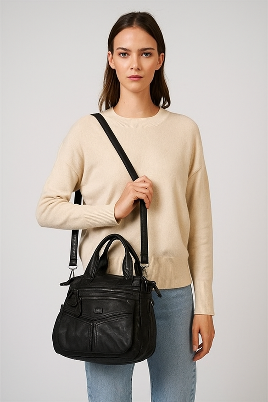 Sevva Siyah Cilt Omuz Çantası