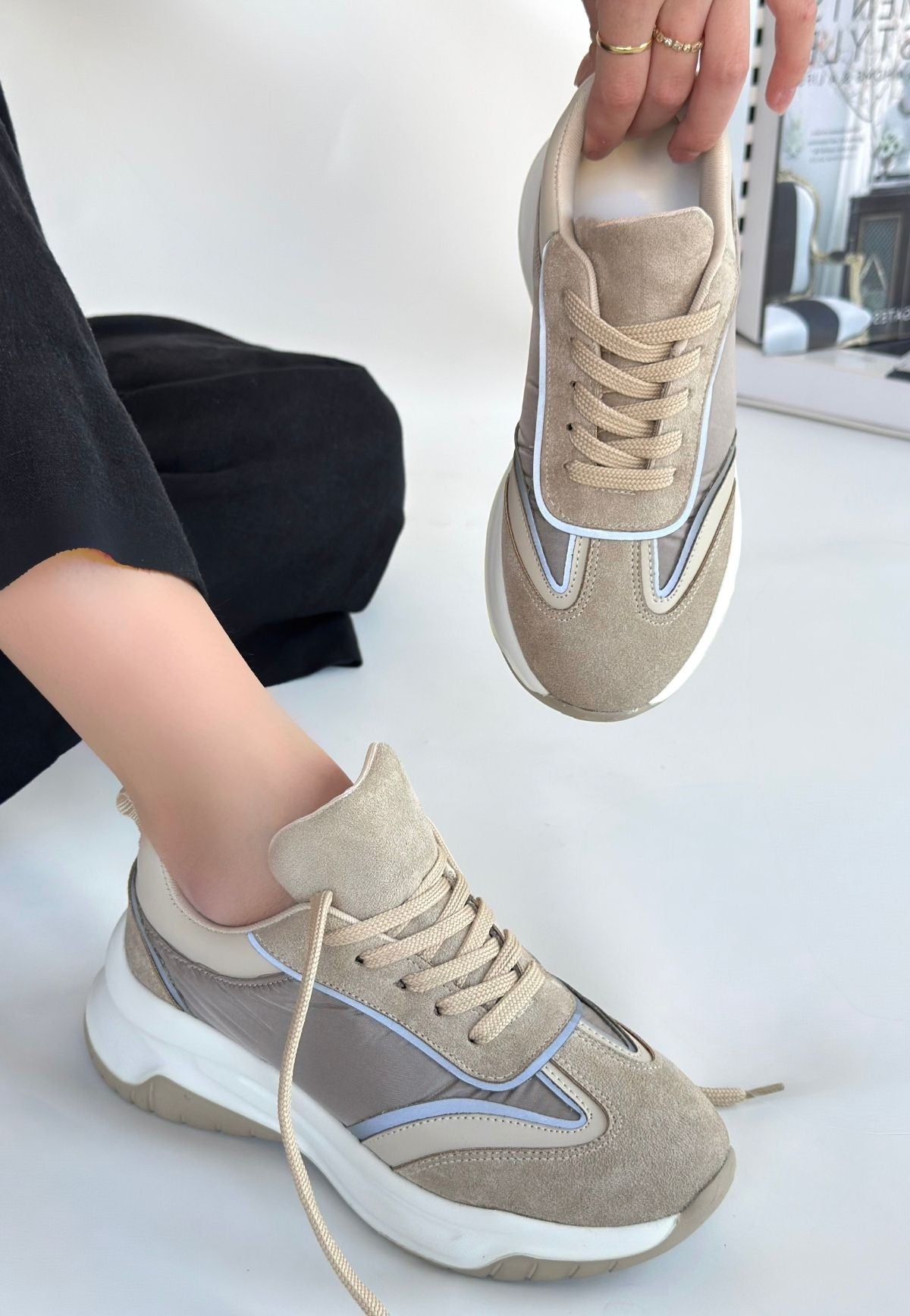 Mark Bej Süet Bağcıklı Spor Ayakkabı