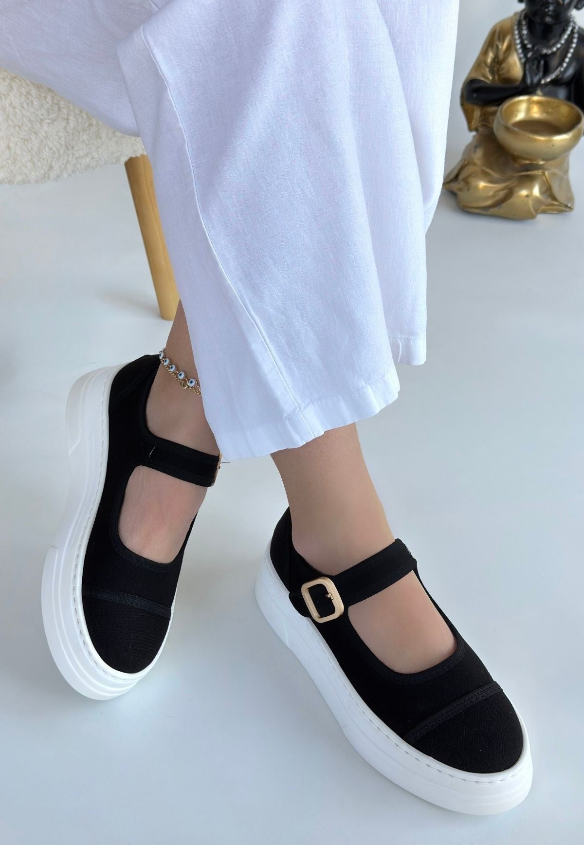 Lunni Siyah Keten Spor Ayakkabı