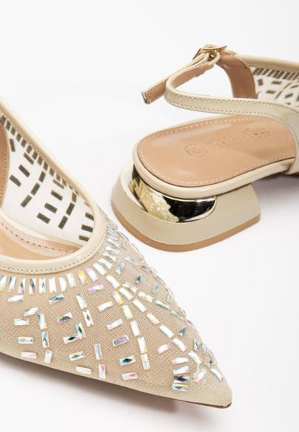 Piyar Bej Taşlı Topuklu Ayakkabı