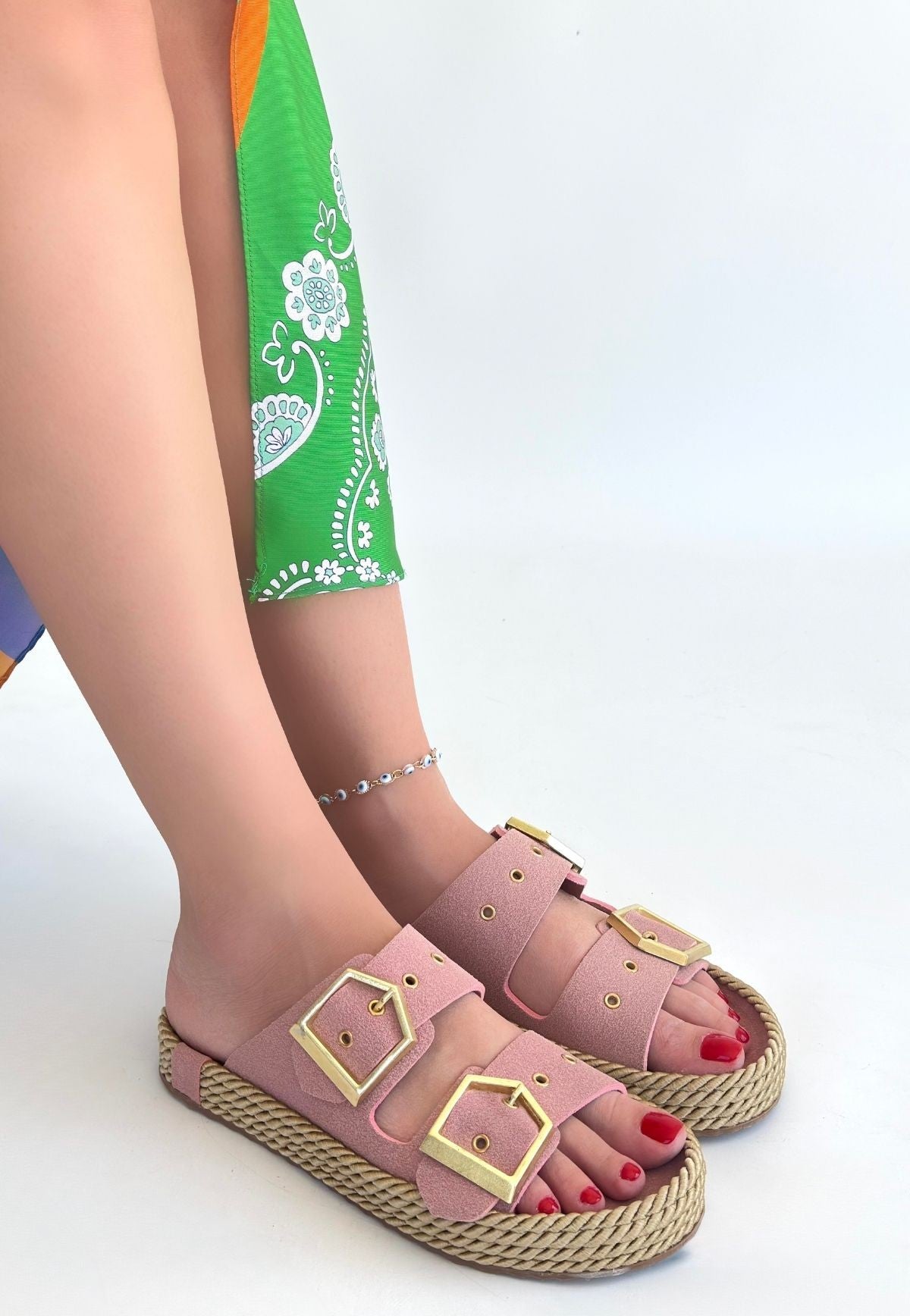 Loera Pudra Nubuk Çift Tokalı Terlik