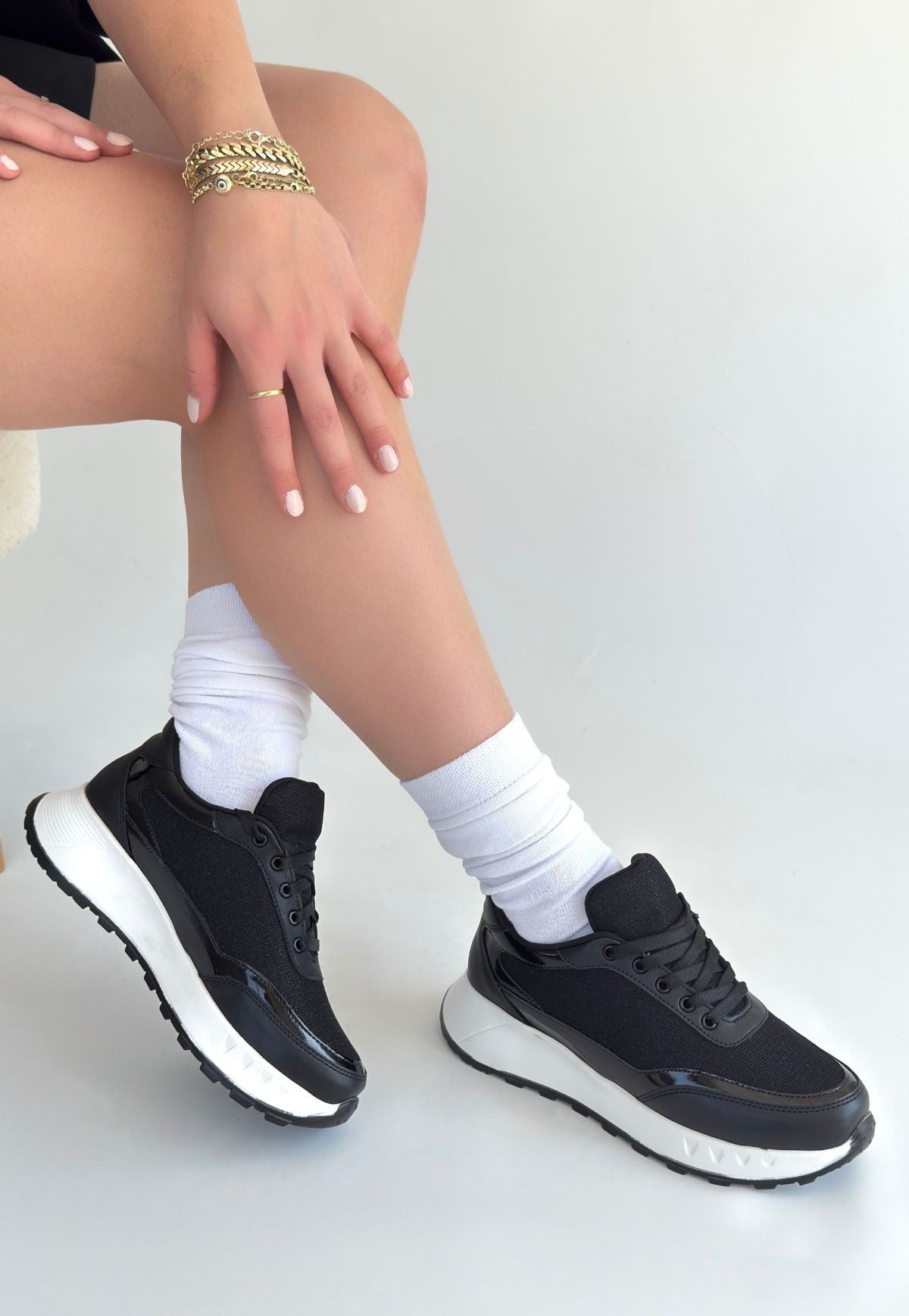 Edva Siyah Cilt Bağcıklı Spor Ayakkabı