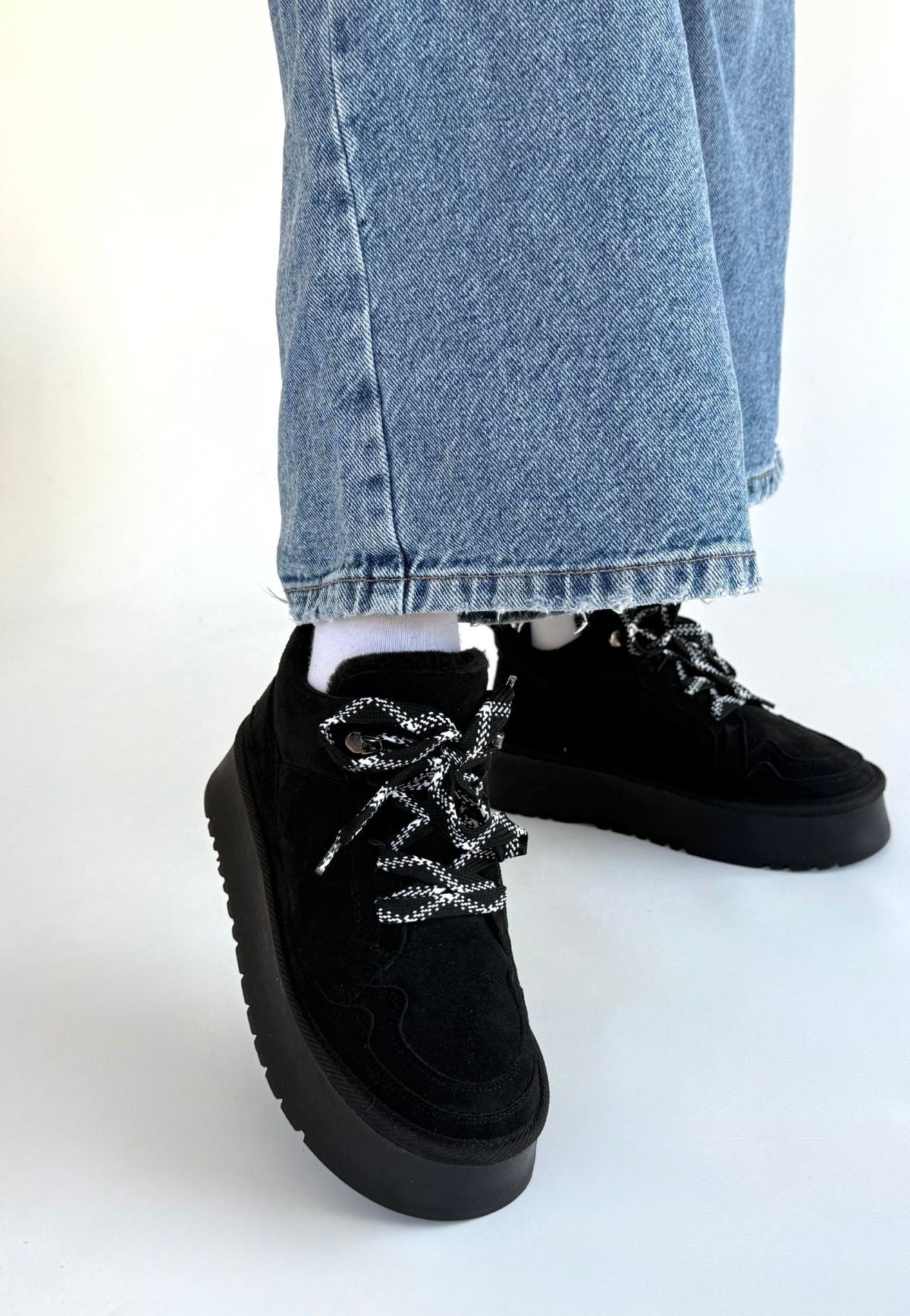 Muden Siyah Süet Bağcıklı Bot